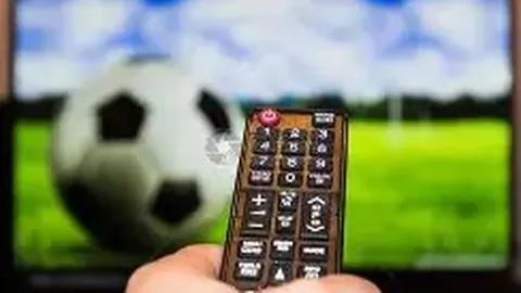 尹锡悦参加弹劾案第十场辩论后不久便离场