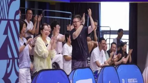 赛事攻略早场3场全中，昨日喜提8场胜利，战绩辉煌